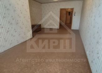 Продается 3-комнатная квартира, 99 м2, Пенза, улица Антонова, 15