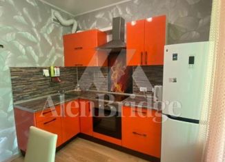 Продаю 2-комнатную квартиру, 51.3 м2, Мурино, улица Шувалова, 3, ЖК Гринландия