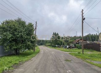 Продается участок, 11 сот., деревня Чаплык, Центральный переулок