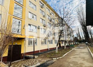 Продажа 2-ком. квартиры, 52 м2, Кропоткин, проспект Ворошилова, 38