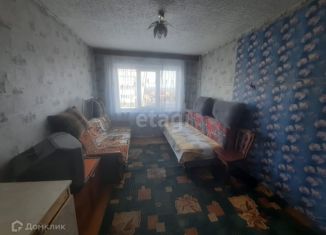 Продам 3-комнатную квартиру, 60.4 м2, посёлок Жемчужный, Микрорайон, 2