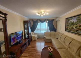 Продам трехкомнатную квартиру, 80 м2, Владикавказ, Московская улица, 32, 7-й микрорайон