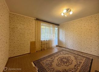 Продам комнату, 36 м2, Старый Оскол, микрорайон Парковый, 6