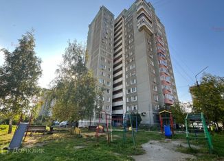 Продажа трехкомнатной квартиры, 71 м2, Екатеринбург, Таватуйская улица, метро Уральская