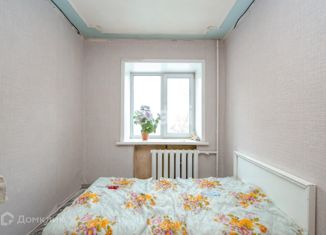 Продается трехкомнатная квартира, 55.8 м2, Новосибирск, улица Романова, 23, метро Красный проспект