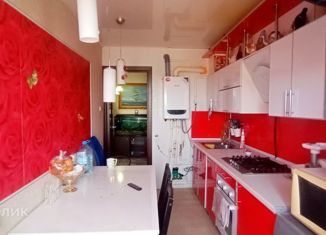 Продажа 3-ком. квартиры, 58 м2, поселок городского типа Ахтырский, улица Горького, 69