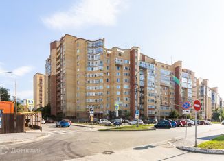 Продается 4-ком. квартира, 112.7 м2, Пермский край, Пермская улица, 8