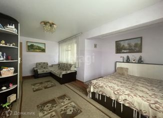 2-комнатная квартира на продажу, 56.1 м2, Черкесск, улица Умара Алиева, 20А
