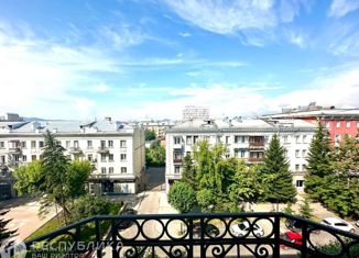 Продается двухкомнатная квартира, 60.1 м2, Красноярск, проспект Мира, 104, Центральный район