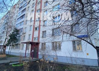 Продам 2-комнатную квартиру, 46 м2, Москва, Онежская улица, 57/34, метро Беломорская