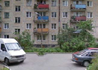 Продается двухкомнатная квартира, 43.4 м2, Гатчина, улица Радищева, 16