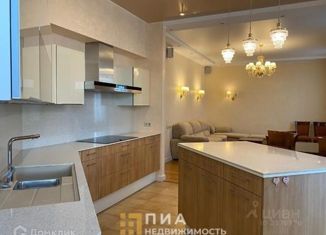 Сдается в аренду двухкомнатная квартира, 125 м2, Санкт-Петербург, Парадная улица, 3к2, метро Чернышевская