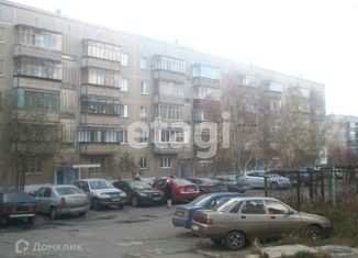 2-комнатная квартира на продажу, 52.3 м2, Челябинская область, улица 8 Марта, 140