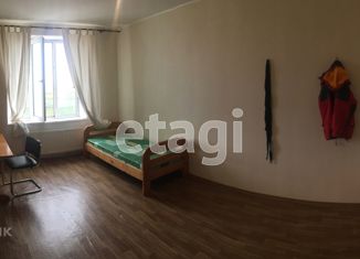 Продам 1-комнатную квартиру, 42 м2, село Уютное, улица Кирова, 32