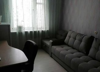 Продажа 2-комнатной квартиры, 48 м2, Екатеринбург, улица Ильича, 28, улица Ильича