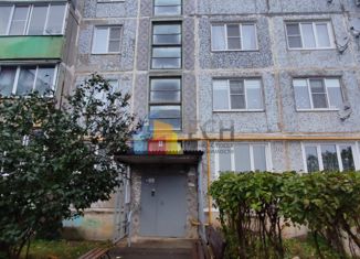 Продается двухкомнатная квартира, 51 м2, Ясногорск, улица Льва Толстого, 7