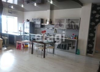 Сдам в аренду 4-ком. квартиру, 130 м2, Новосибирск, улица Лазарева, 27, Дзержинский район