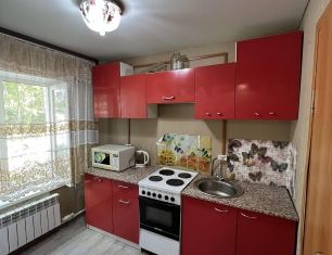 Продаю двухкомнатную квартиру, 42 м2, Ханты-Мансийск, улица Сутормина, 15