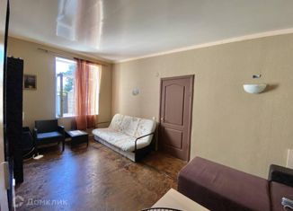 2-ком. квартира на продажу, 46.5 м2, посёлок городского типа Гурзуф, Виноградная улица, 4А