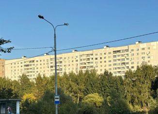 Продаю двухкомнатную квартиру, 53.7 м2, Москва, улица Корнейчука, 36А