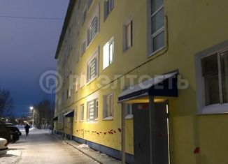 1-комнатная квартира на продажу, 32.6 м2, Мончегорск, улица Комарова, 19