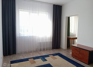 Сдам в аренду 2-ком. квартиру, 72 м2, посёлок городского типа Белый Яр, улица Единства, 10