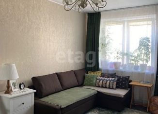 Продается 1-комнатная квартира, 37 м2, посёлок Мурино, Петровский бульвар, 2к2