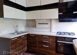 Продается 2-комнатная квартира, 49.9 м2, Нижний Новгород, проспект Гагарина, 210