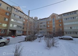 Продаю 2-ком. квартиру, 47 м2, село Троицкое, Школьный бульвар, 3