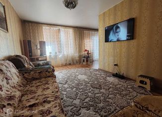 Трехкомнатная квартира на продажу, 77 м2, Волгодонск, улица Дружбы, 5