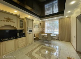 Продается дом, 233 м2, Тольятти, улица Горького