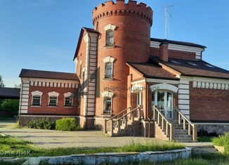 Дом на продажу, 330 м2, посёлок городского типа Боровский, улица Братьев Мареевых, 11