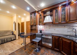 Двухкомнатная квартира на продажу, 44.8 м2, городской посёлок Фёдоровское, Шоссейная улица, 5А