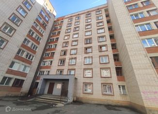 Продам 2-ком. квартиру, 36.7 м2, Ижевск, улица Михаила Петрова, 37, Устиновский район