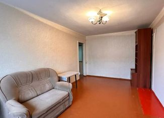 Продается двухкомнатная квартира, 44.8 м2, Волгоградская область, проспект имени В.И. Ленина, 173