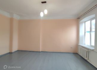 Продаю 2-комнатную квартиру, 42 м2, Ейск, улица Советов, 101