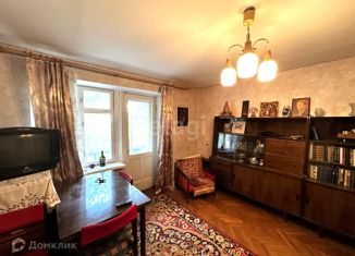 Продажа 3-комнатной квартиры, 56.1 м2, Симферополь, Киевская улица, 145