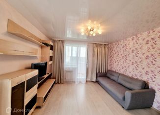 Продается 1-комнатная квартира, 35 м2, Березники, улица Свердлова, 168