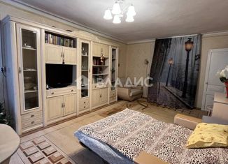 Продам 3-комнатную квартиру, 82.5 м2, Санкт-Петербург, 6-я Красноармейская улица, 17, 6-я Красноармейская улица