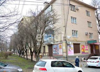 Продается 2-ком. квартира, 44 м2, Ставрополь, улица Ленина, 237, микрорайон №2