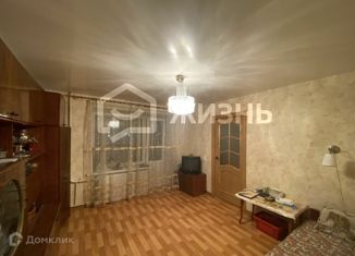 Продам трехкомнатную квартиру, 52 м2, Екатеринбург, улица Колмогорова, 56, улица Колмогорова