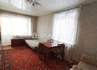 Продажа 2-ком. квартиры, 41 м2, Кемерово, проспект Шахтёров, 61