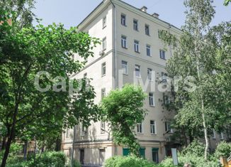 Продаю однокомнатную квартиру, 10 м2, Москва, Оружейный переулок, 13с2