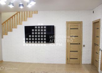 Продаю таунхаус, 87 м2, Ханты-Мансийск, улица Землеустроителей