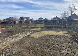 Продам земельный участок, 7 сот., станица Новотитаровская, улица Калинина