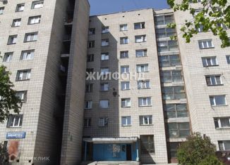 Продам 1-комнатную квартиру, 27 м2, Новосибирск, Калининский район, улица Объединения, 39