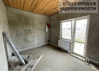 Продаю однокомнатную квартиру, 40 м2, Крымск, Одесская улица, 53
