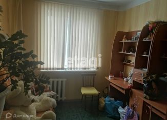 Продается 4-комнатная квартира, 77.1 м2, Кемерово, Стахановская улица, 10А, жилой район Кедровка