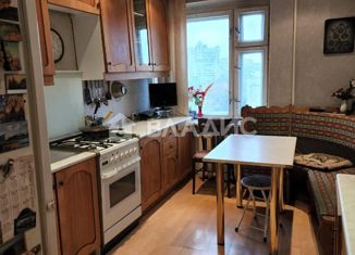 Продам 3-ком. квартиру, 67 м2, Санкт-Петербург, Костромской проспект, 24, Костромской проспект