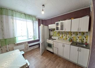 Продажа трехкомнатной квартиры, 64.6 м2, Абакан, улица Некрасова, 1